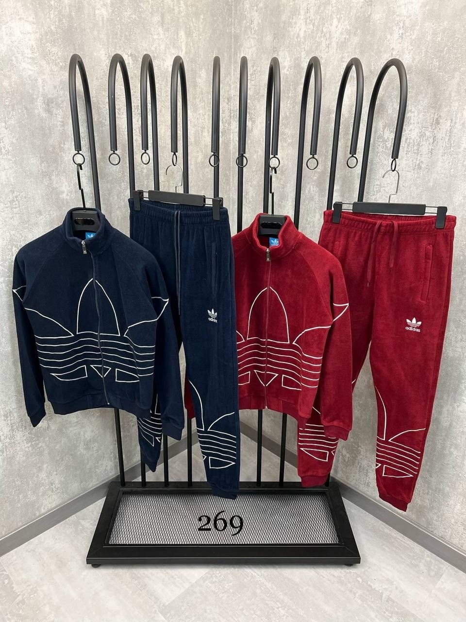 cпортивный костюм велюровый,adidas tracksuit,adidas original,костюмы спортивные,адидас бордовые