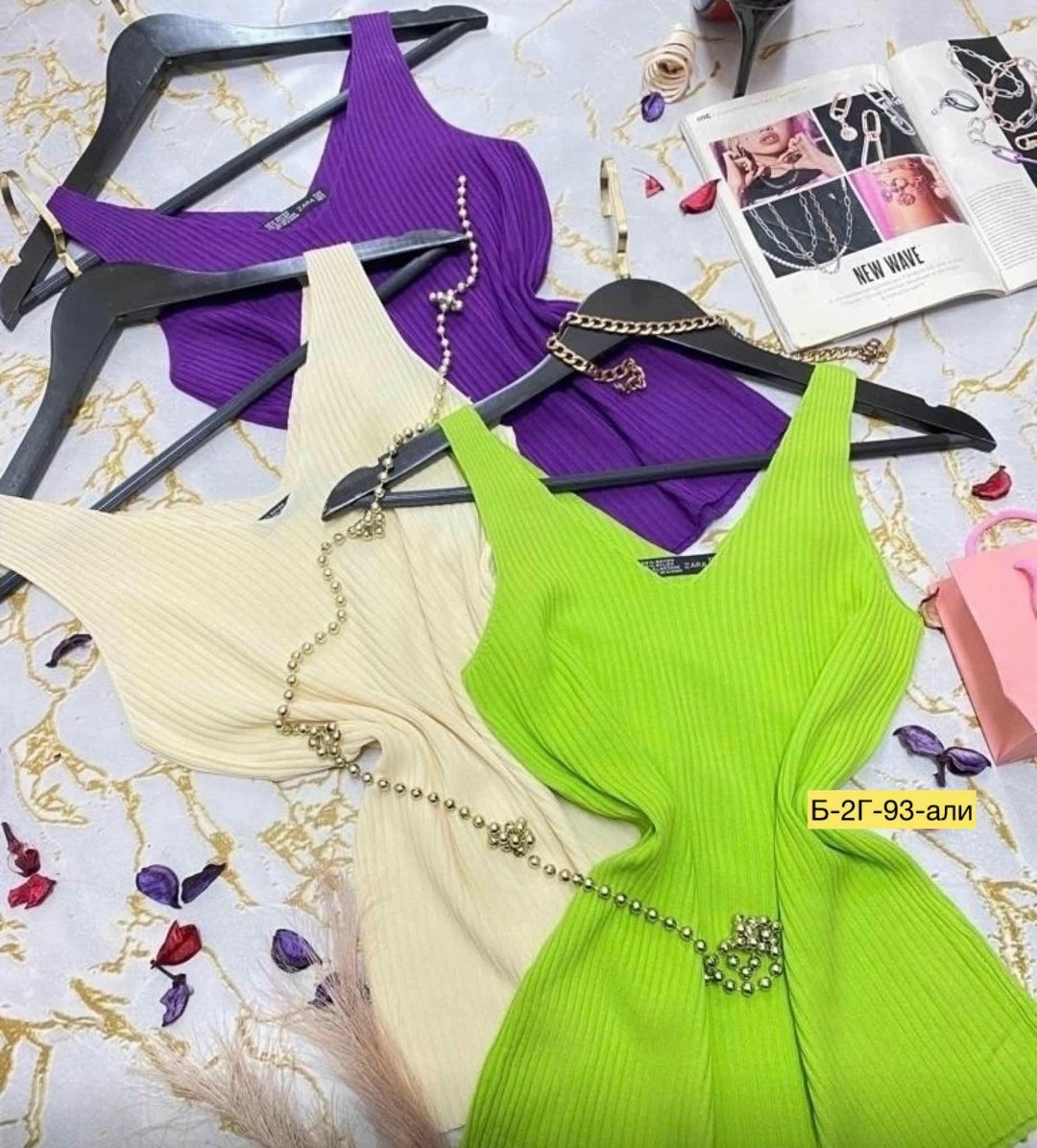 женская базовая майка,майка кроп топ,женские майки,майка женская белая,майка лапша женская