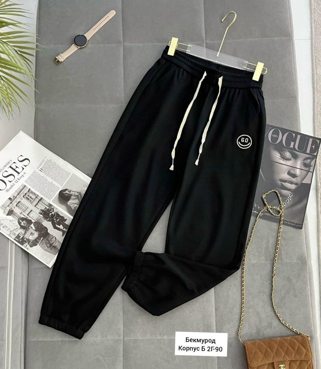 спортивные брюки,спортивные штаны,повседневные брюки,брюки модные,спортивные женские брюки