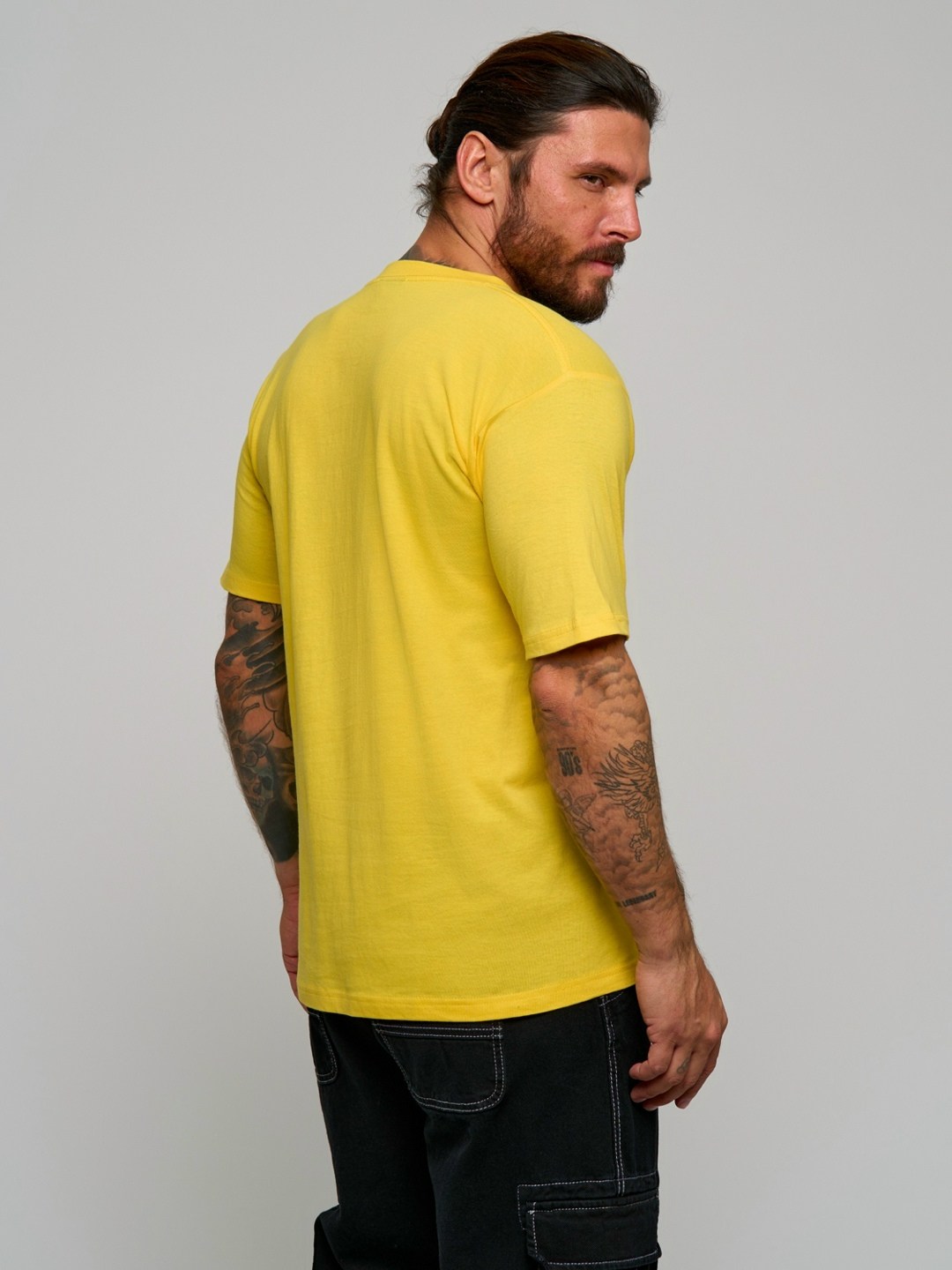 футболка желтая,желтая футболка мужская,футболки мужские,свитшот классический,футболка мужская однотонная