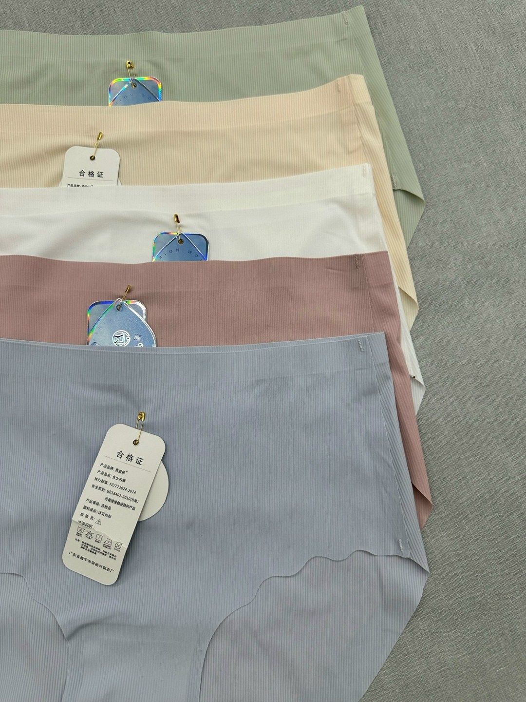 трусы для женщин,женские нижнее белье,нижнее белье трусы,женские трусы,трусах