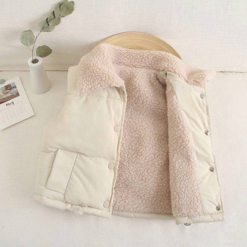 демисезонный жилет,детский жилет,жилет для малыша,теплый жилет,жилетка для детей