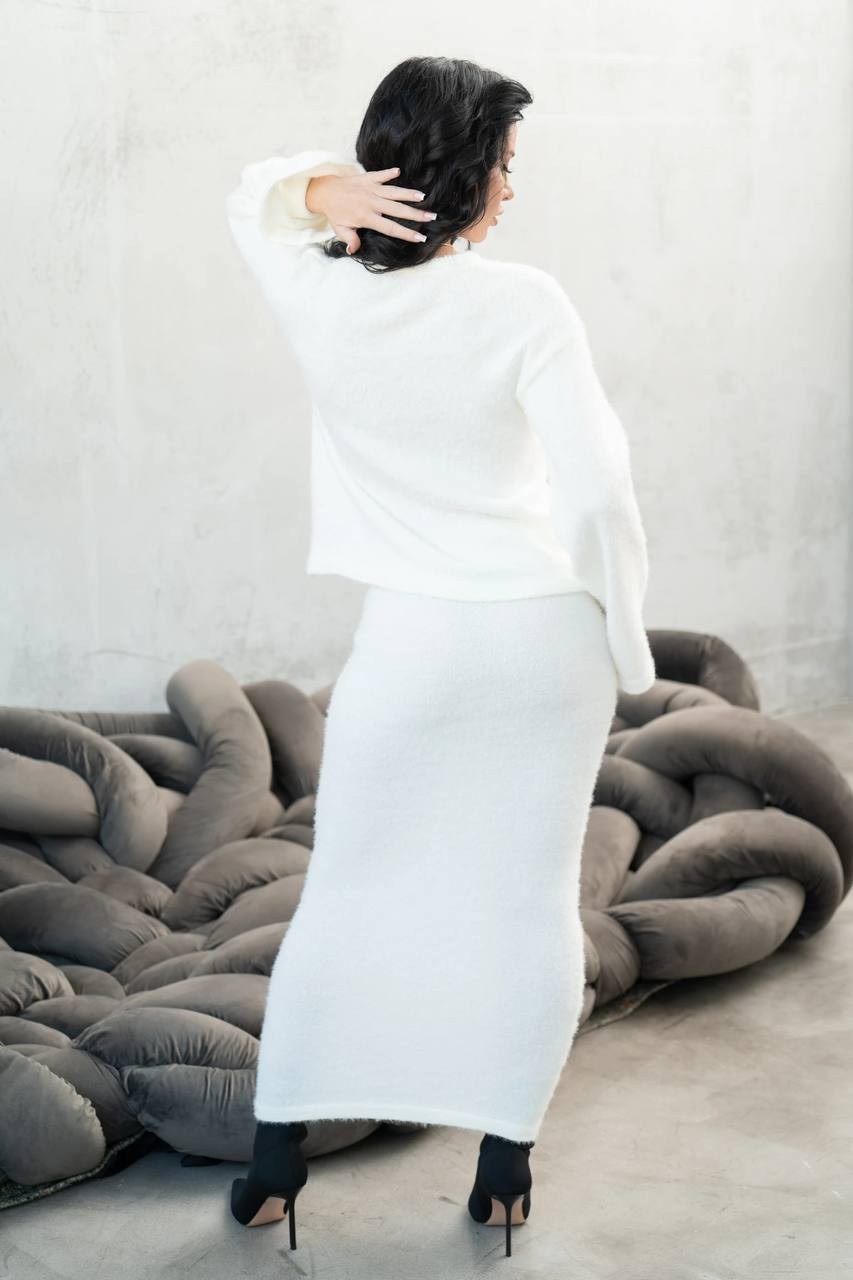 вязаная юбка,удлиненный джемпер,вязаные костюмы,женский джемпер,трикотажные костюмы