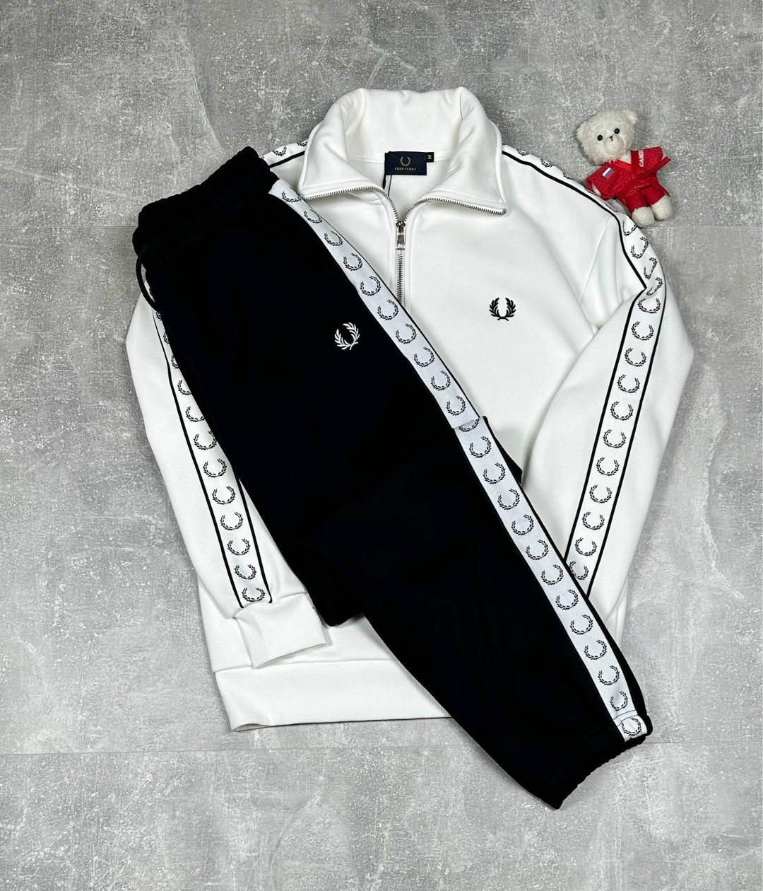 спортивные костюм,спортивные костюмы мужские,спортивный костюм fred perry,костюмы двойки