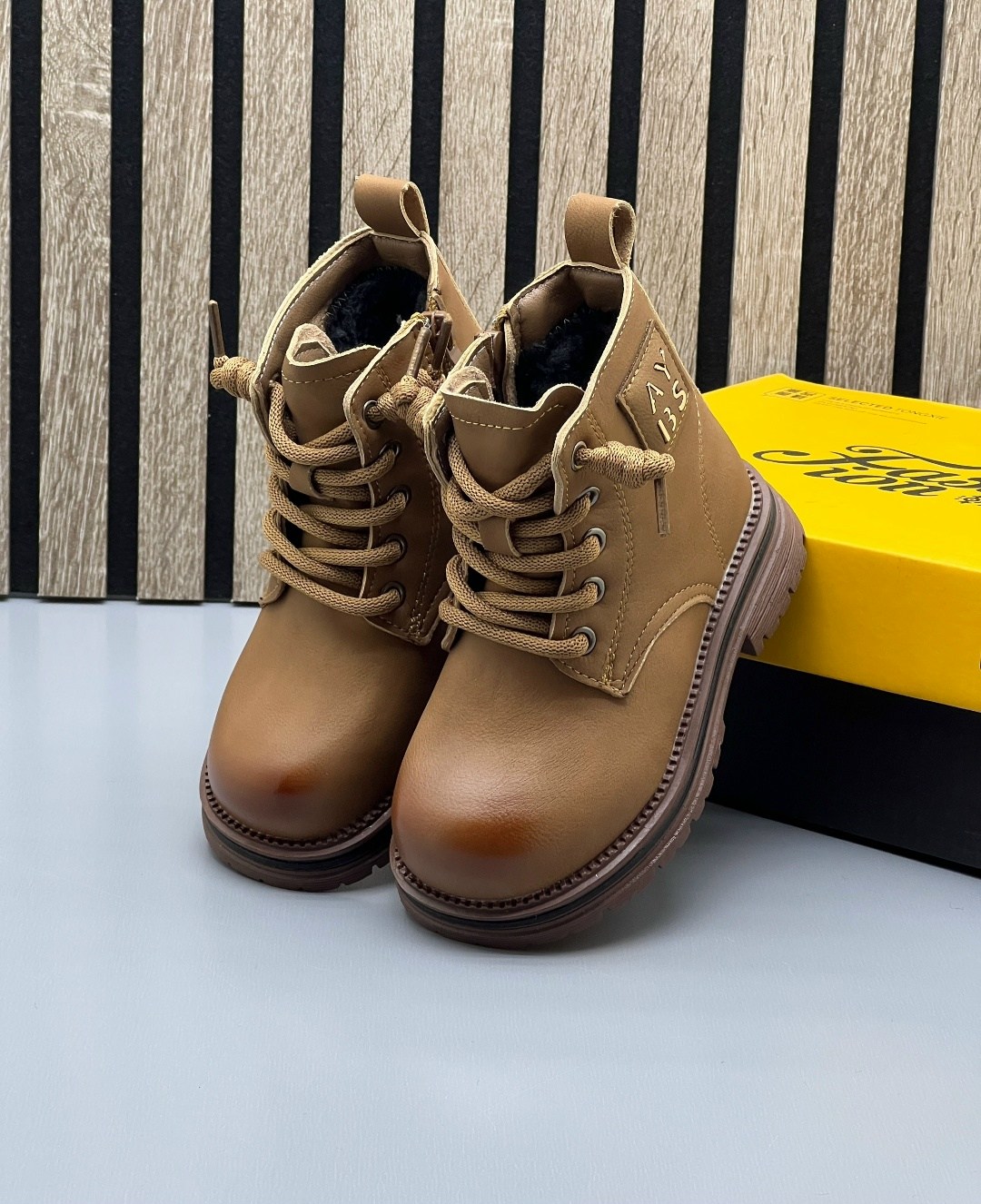 ,детские ботинки,детские ботинки для мальчика,ботинки для малыша,модные ботинки