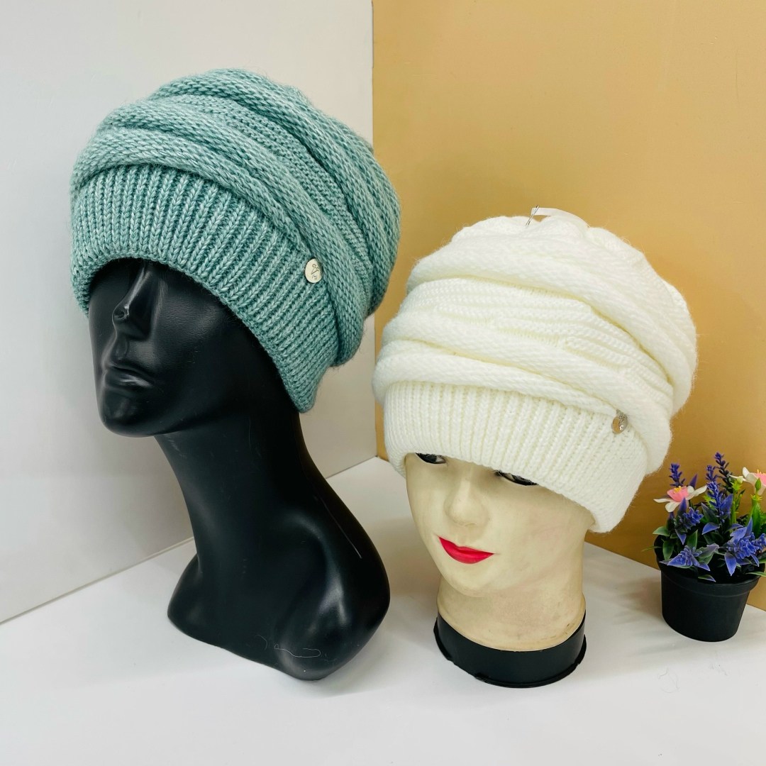 женские шапки,женская вязаная шапка,шапка для женщин,шапки вязаные,вязаные шапки для женщин