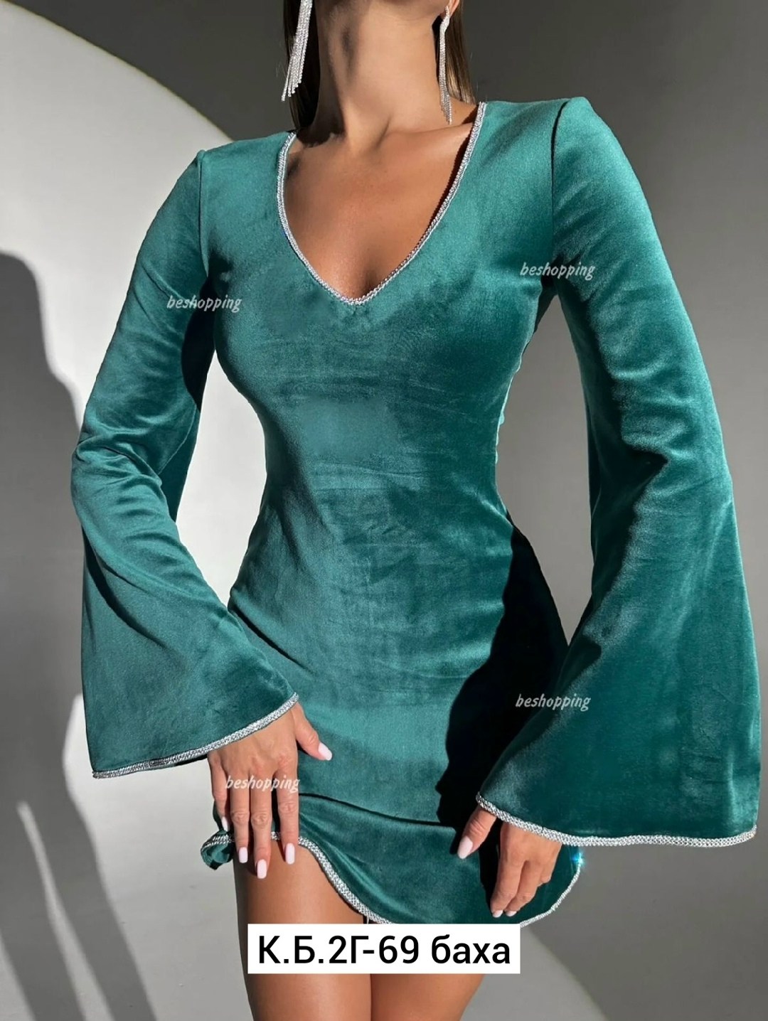 платье велюр,бархатное платье,зеленое бархатное платье,женские платья,платье бархат