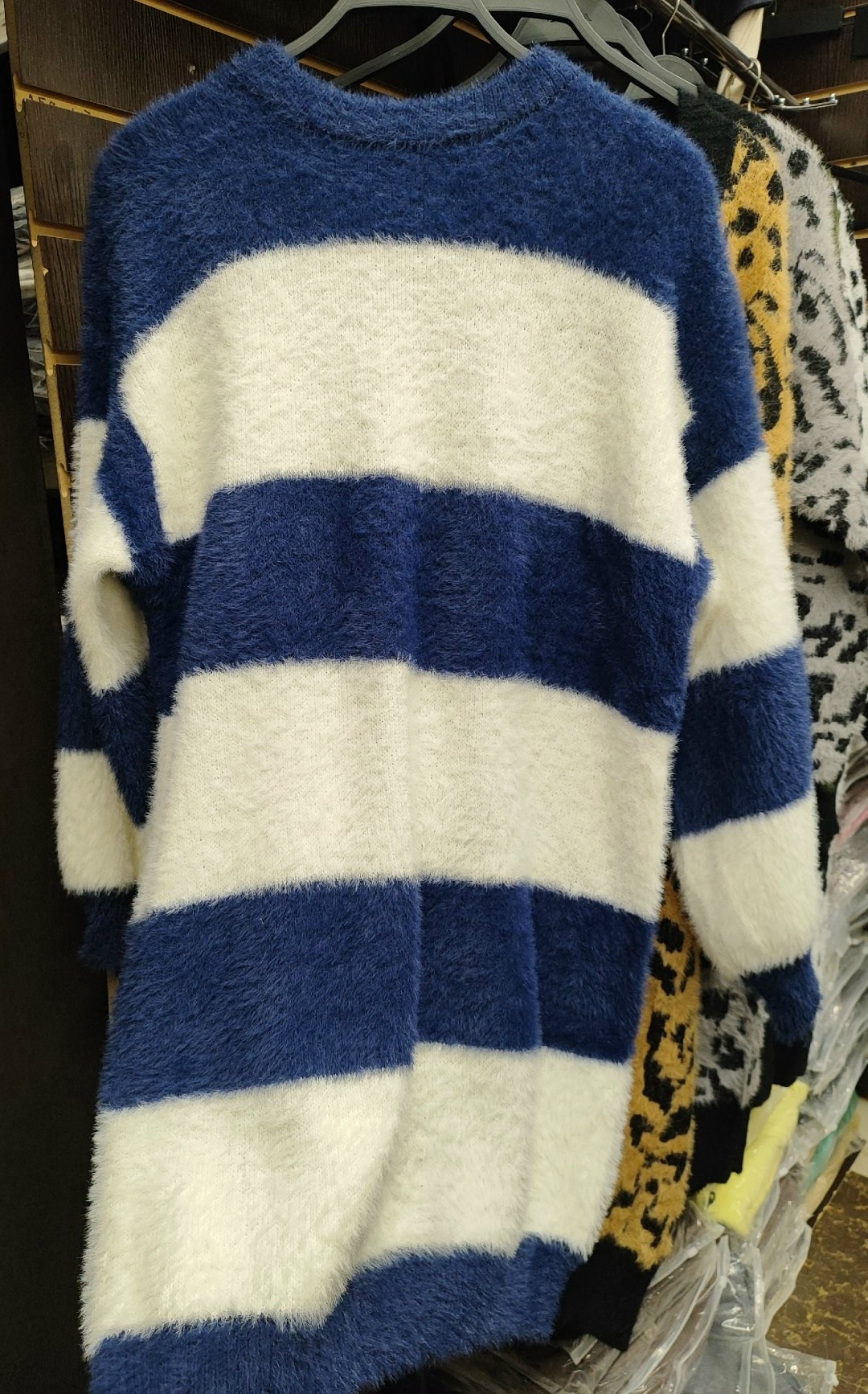 мохеровый полосатый свитер,полосатый свитер,свитер,свитер удлиненная,свитер в полоску