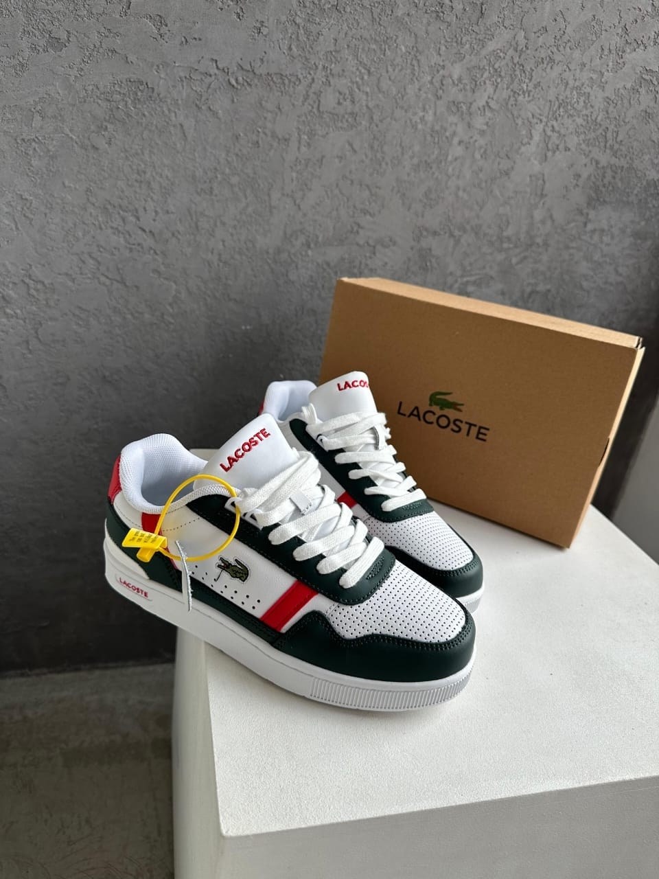 кроссовки,женские кроссовки,модные кроссовки,женские кроссовки adidas,кроссовки nike женские