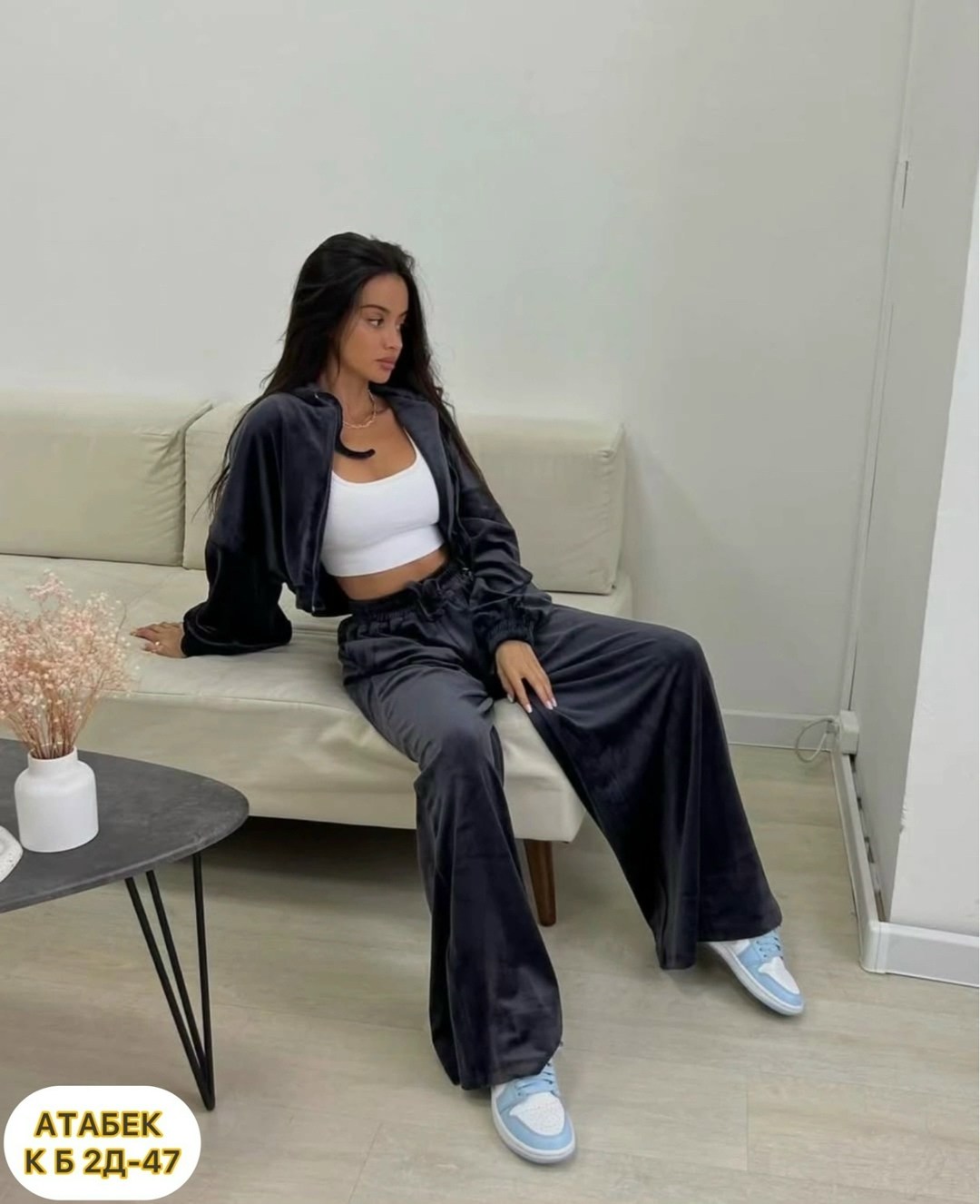 костюм велюровый спортивный,велюровые костюмы женские,женские костюмы,спортивные костюмы женские,костюм велюровый