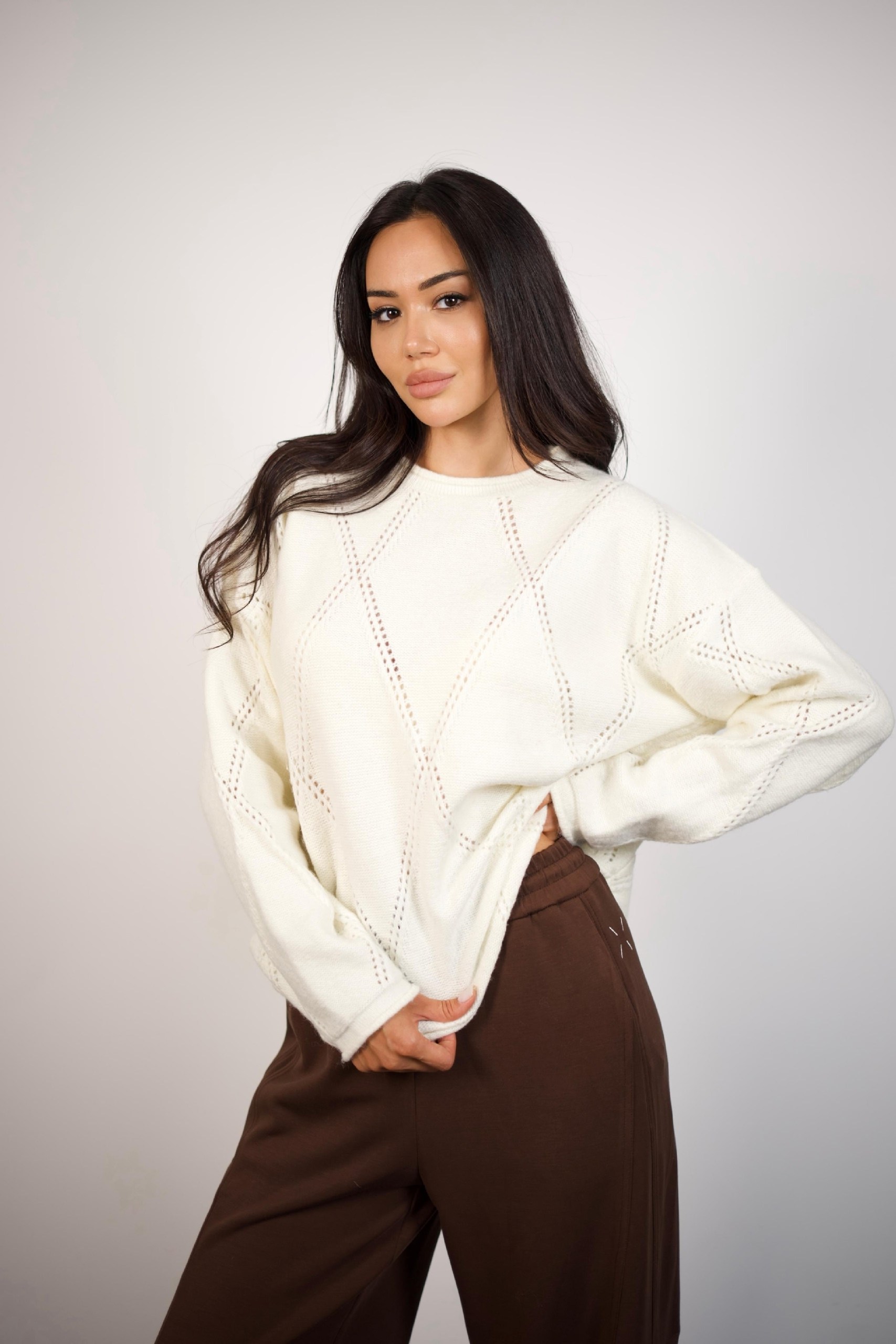 джемпер бежевый,джемпер молочный,джемпера женские,повседневный джемпер,вязаный женский джемпер