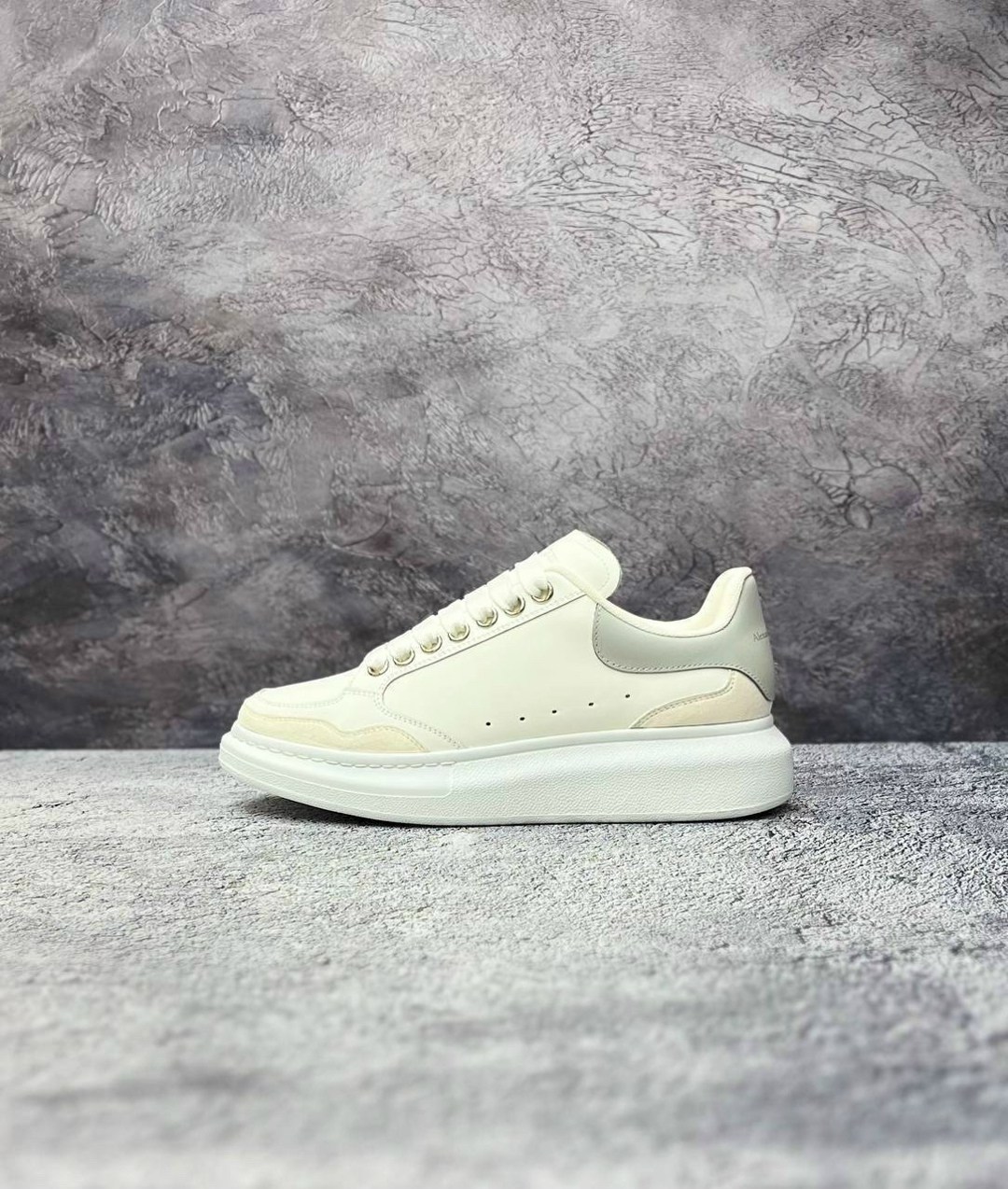 кеды alexander mcqueen,кроссовки женские alexander mcqueen,кроссовки alexander mcqueen,,кроссовки alexander mcqueen белые