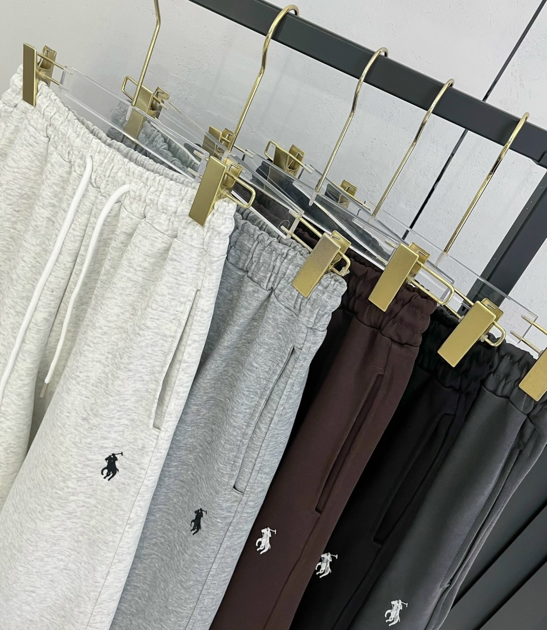 спортивные брюки,брюки штаны,брюки трикотажные,повседневные штаны,штаны свободные