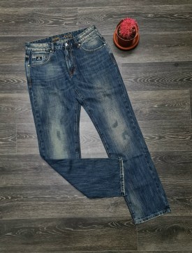 Джинсы