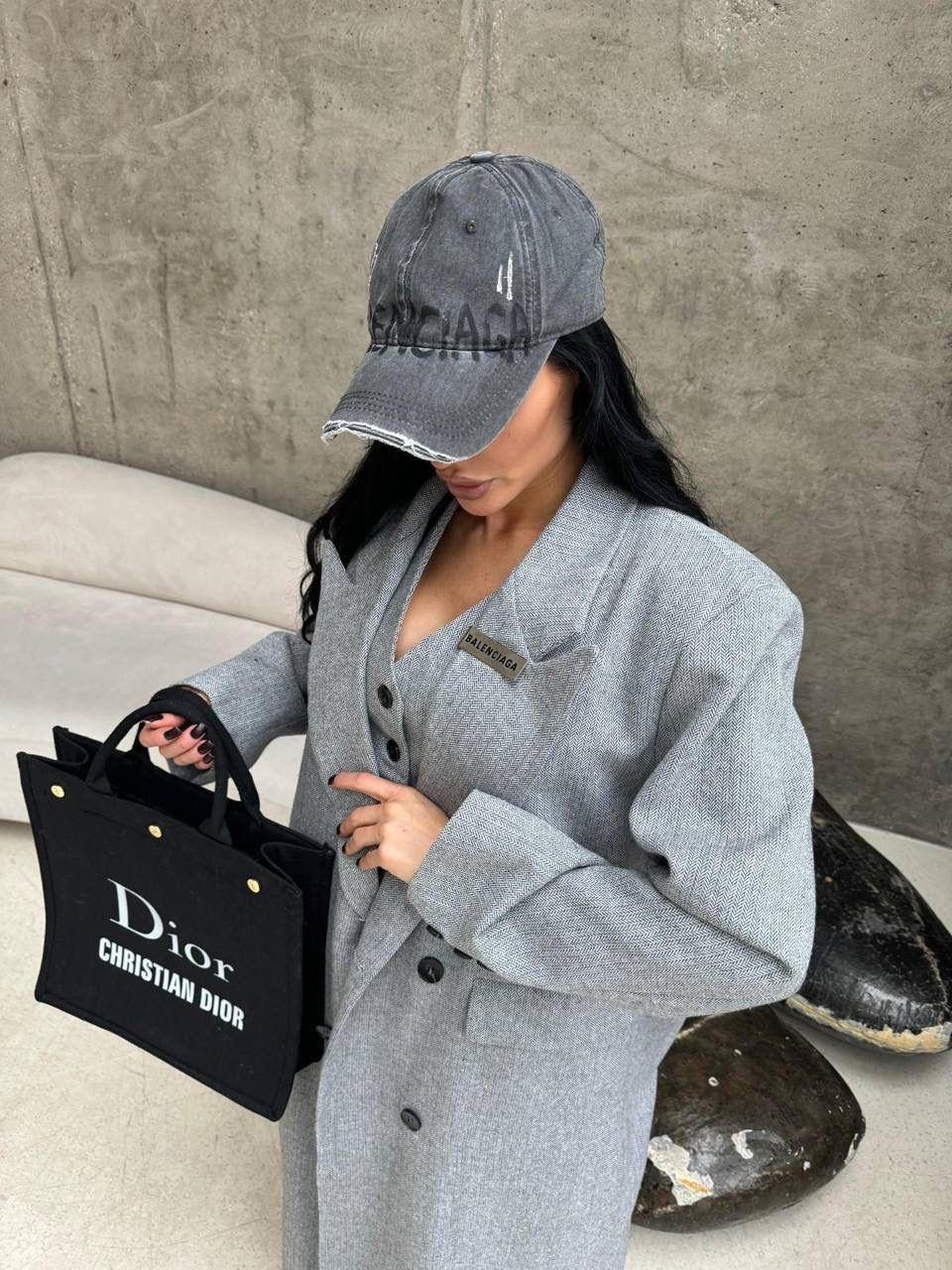 костюмы брючные,женские костюмы брючные,костюм брючный серый,стильное пальто,костюм тройка женский