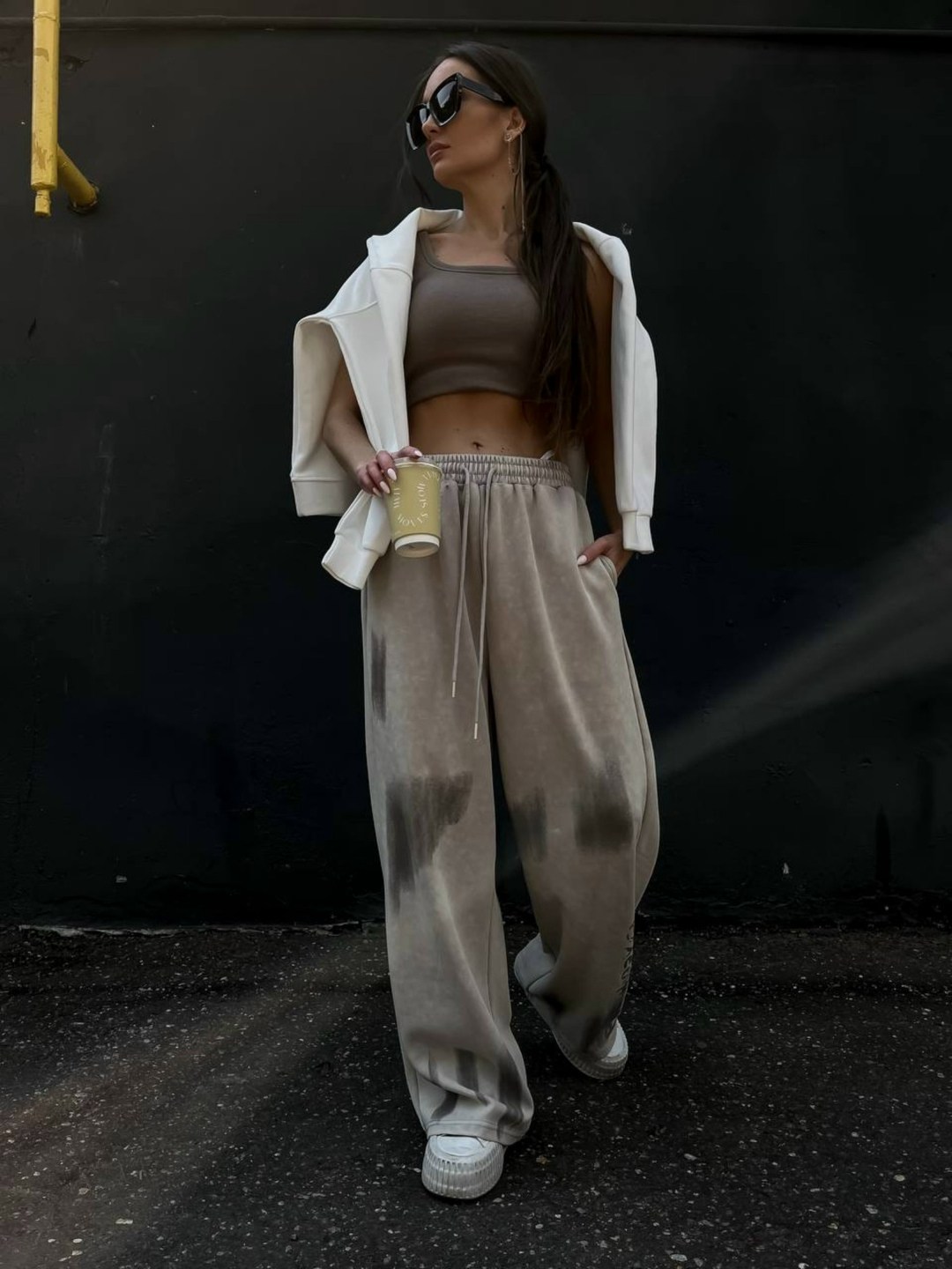 стильные костюмы,костюмы брючные,широкие брюки,костюм с широкими брюками,спортивные костюм