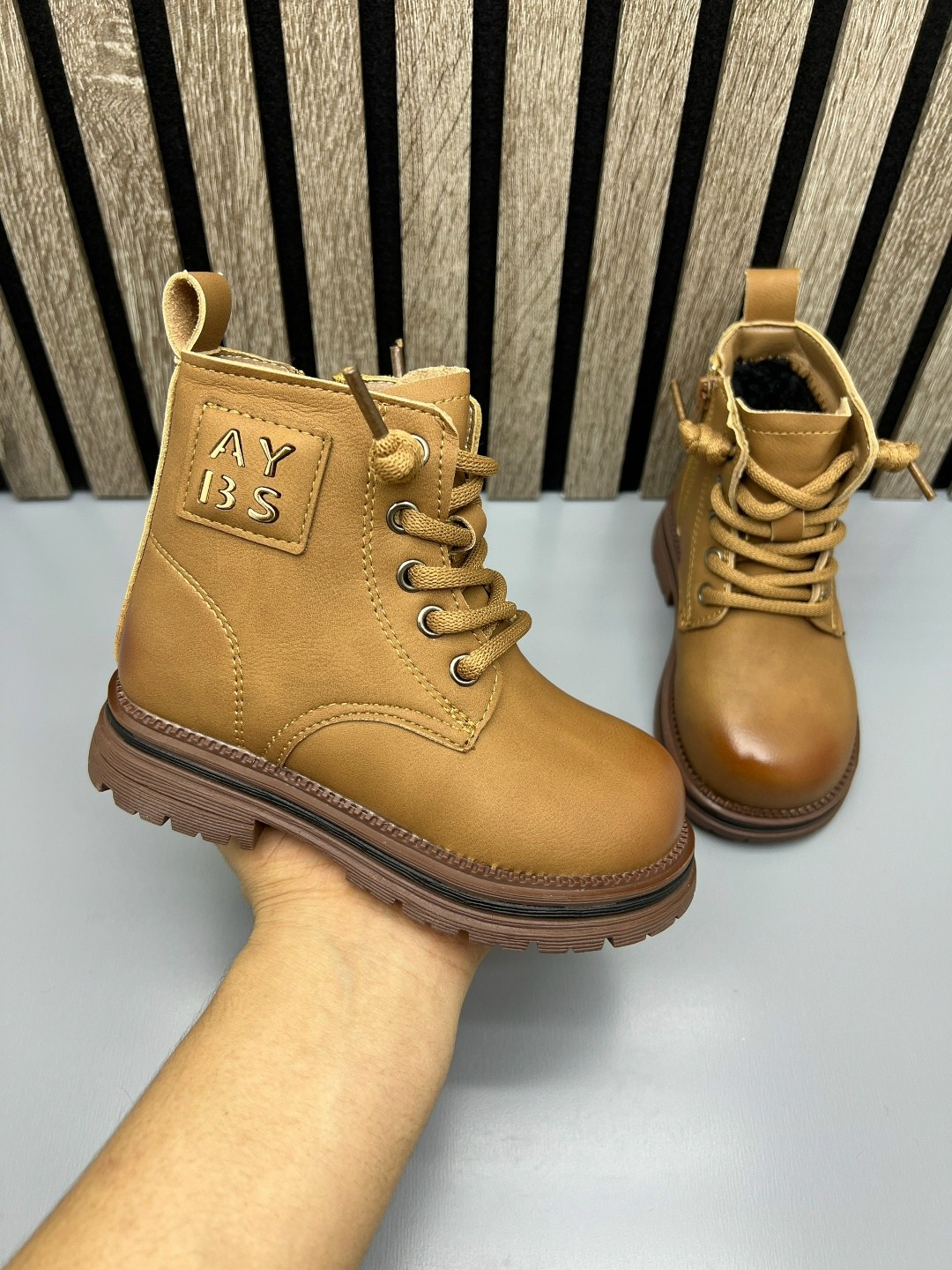 ,детские ботинки,детские ботинки для мальчика,ботинки для малыша,модные ботинки