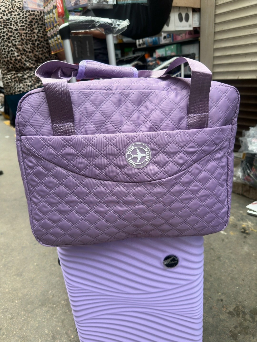 женская сумка стеганая дорожная,сумка,сумка красная,дорожные сумки,дорожные и спортивные сумки