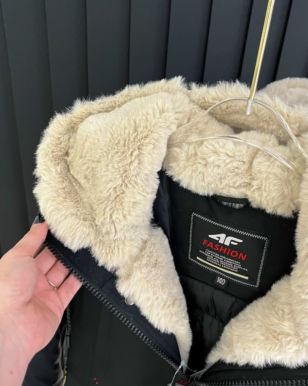 зимняя куртка tommy hilfiger,зимние куртки,куртка мужская зимняя,мужская куртка парка,зимняя куртка парка