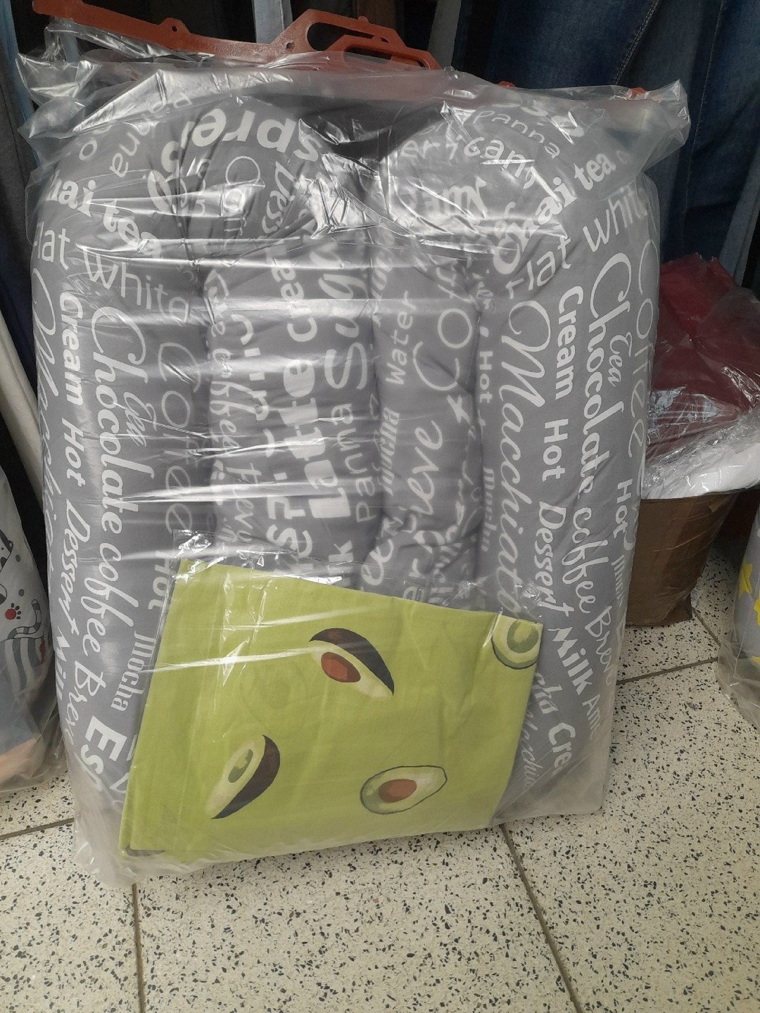 подушки,универсальная подушка для беременных,комплект одеяло,подушка для мебели,подушка для беременной