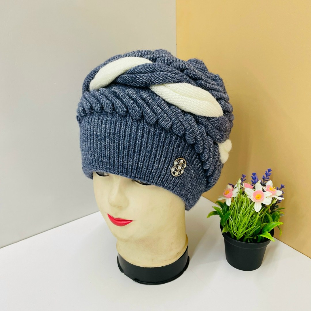 шапка женская,шапка для женщин,шапка женская вязаная,вязаная шапка,шапка зимняя женская