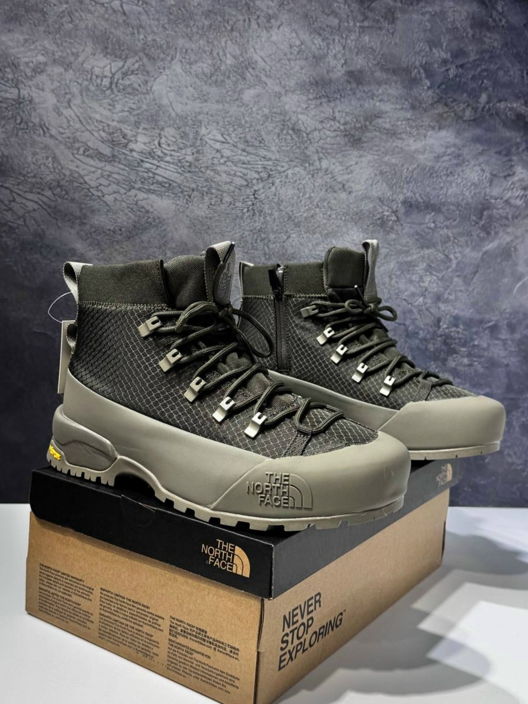 ботинки the north face,кроссовки the north face,треккинговая ,зимние ботинки the north face,треккинговые ботинки