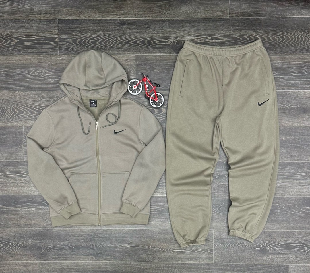 спортивный костюм nike на флисе,спортивные костюмы мужские,спортивный мужской костюм nike,спортивные костюмы nike,спортивные костюмы
