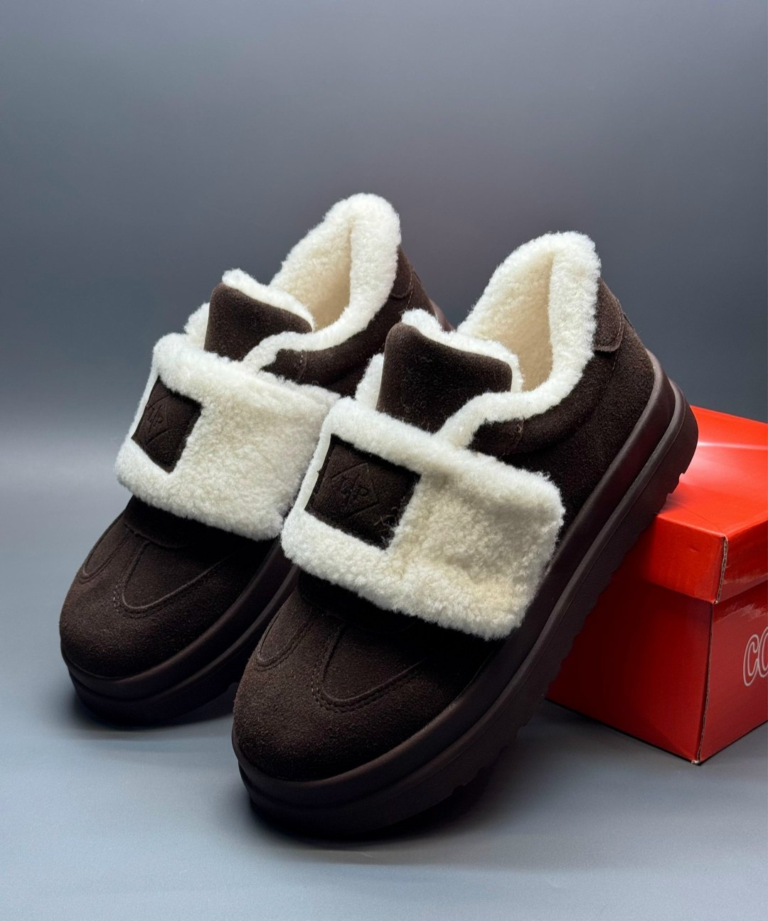 ,угги женские,зимняя ,зимние кроссовки женские,кроссовки зимнее