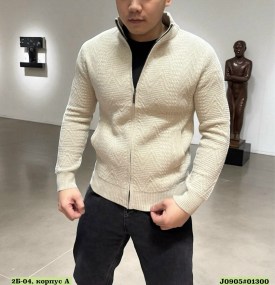 Свитер