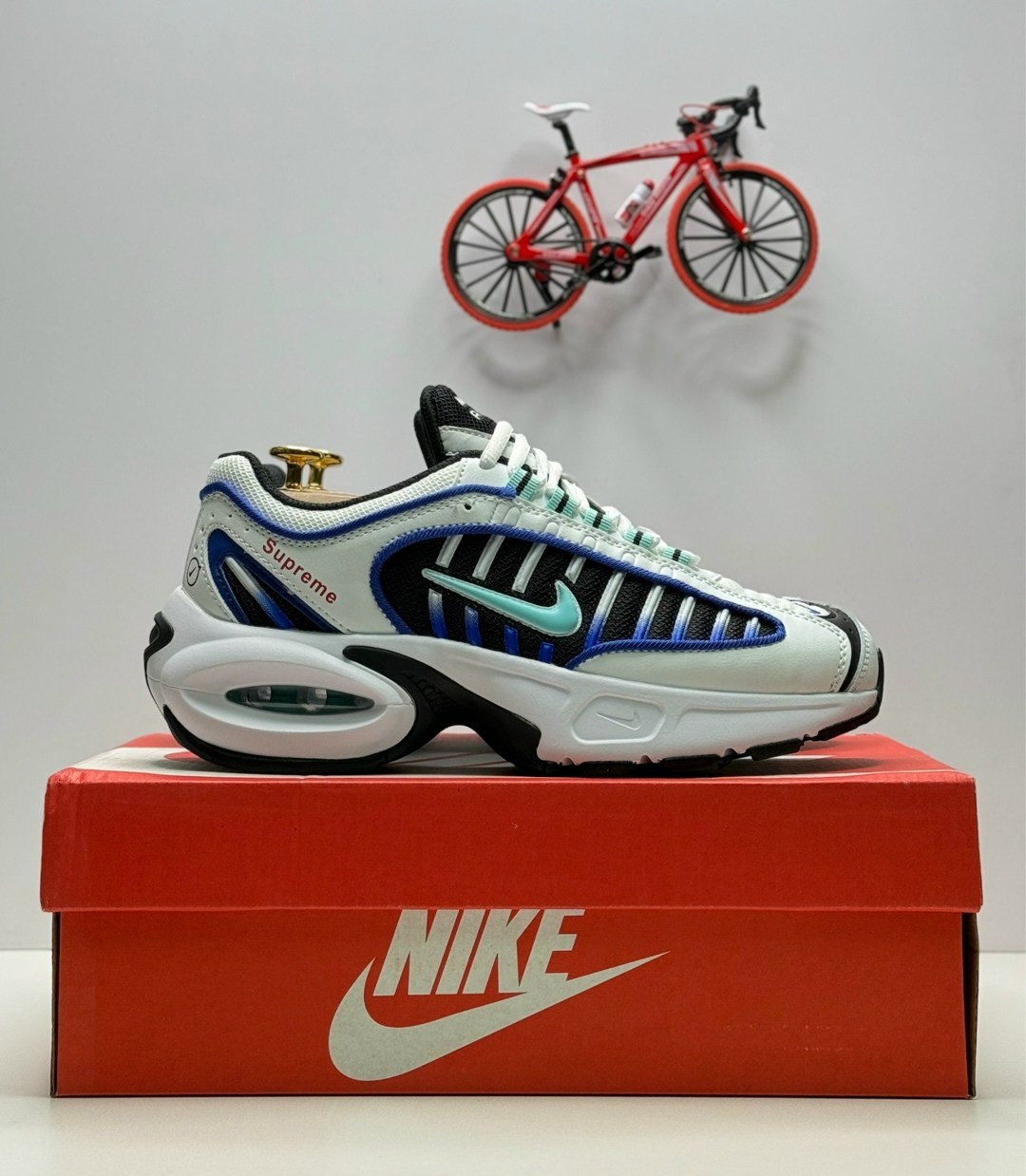 кроссовки nike air max tailwind 4,мужские кроссовки nike air max tailwind 4,nike air max tailwind,кроссовки nike supreme x air max tailwind 4,nike air max tailwind 4