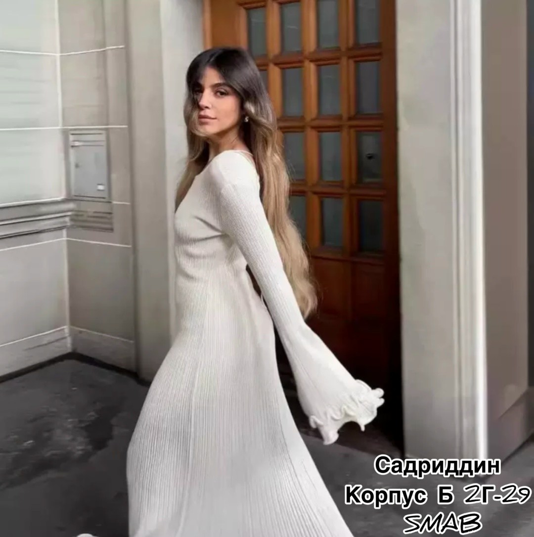 вязаное платье макси,белое платье с длинным рукавом,трикотажное платье макси,вязаное длинное платье,женское трикотажное платье макси