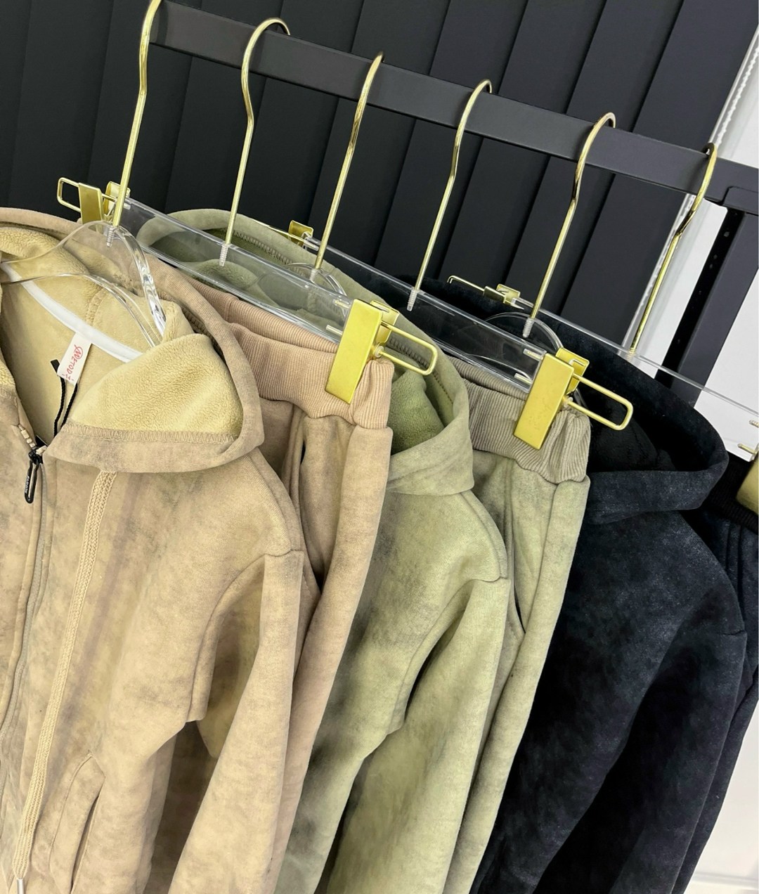 флисовые костюмы,костюм велюровый,костюм из флиса,спортивные костюмы женские,спортивные костюмы на флисе