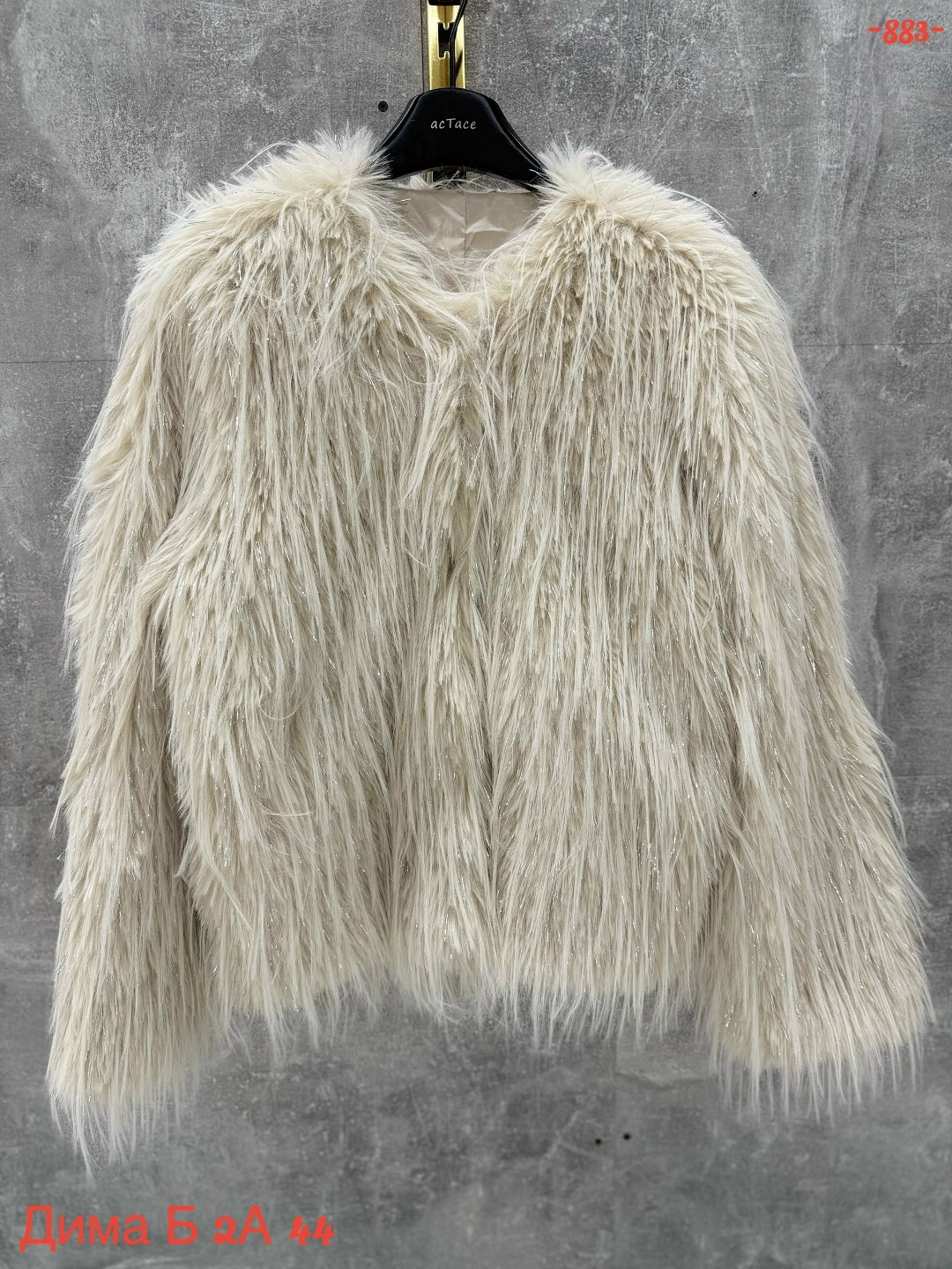 пальто из искусственного меха,куртка из искусственного меха,пушистое пальто,женская куртка из искусственного меха,искусственный мех