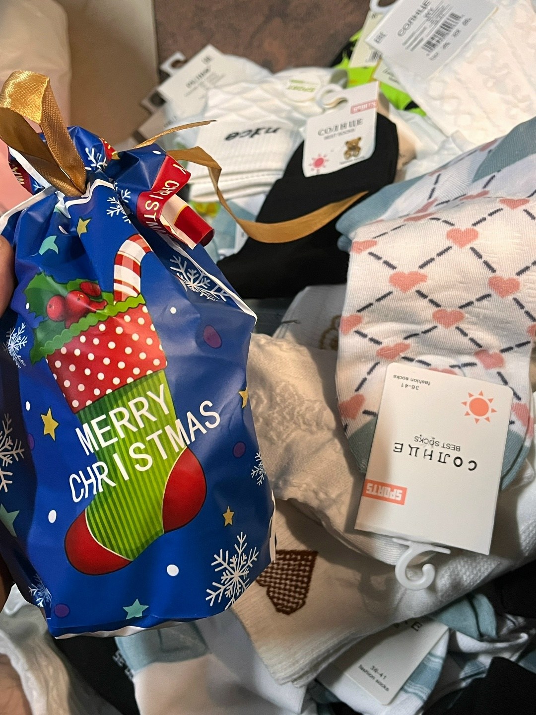 носки новогодние набор,носки новогодние для подарка,подарочные носки на новый год,комплект новогодних носков,носки женские новогодние набор