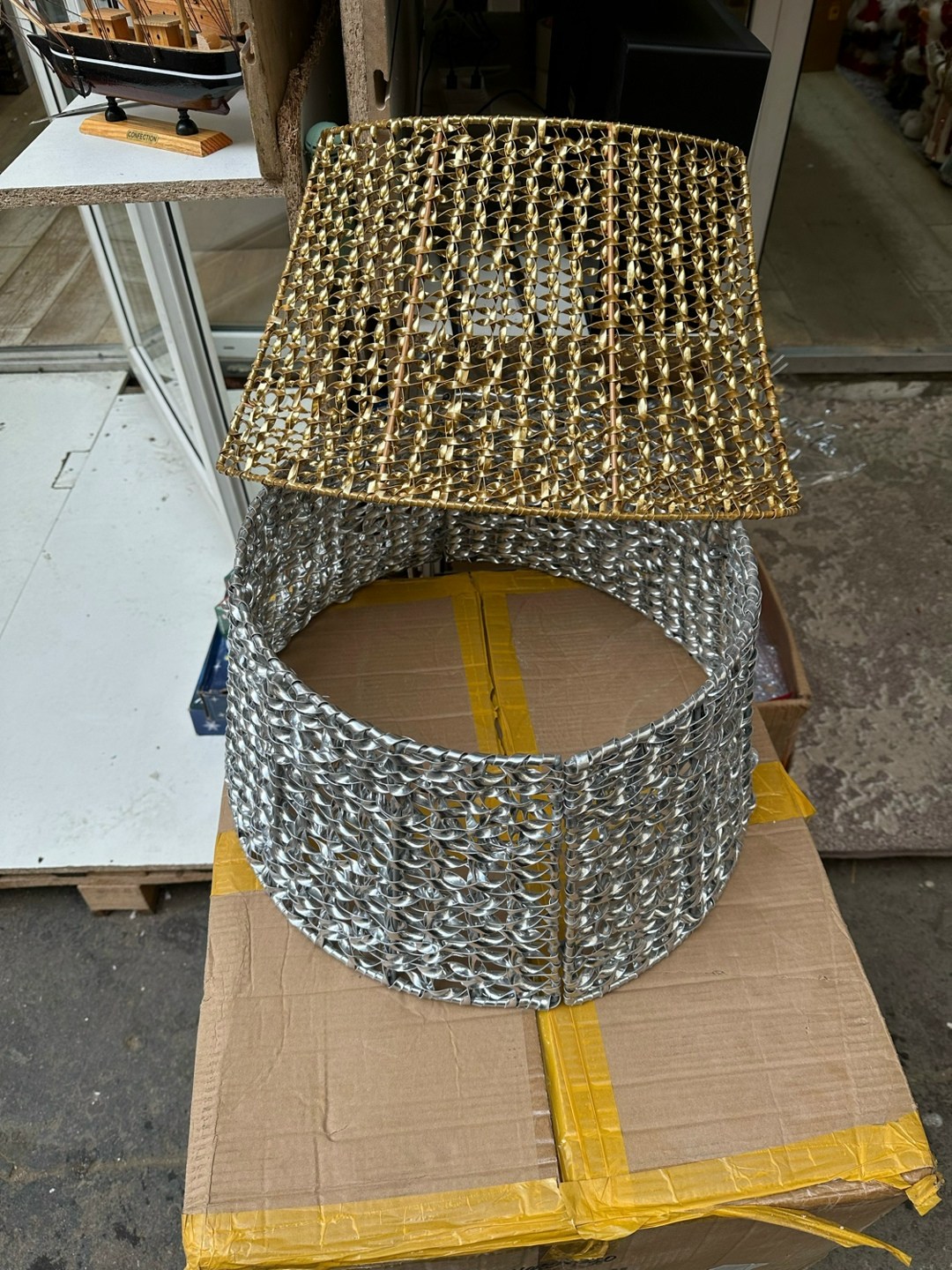 новогодние украшение бусы,бусы на елке,новогодние бусы,новогодний паровозик,бусы новогодние на елку