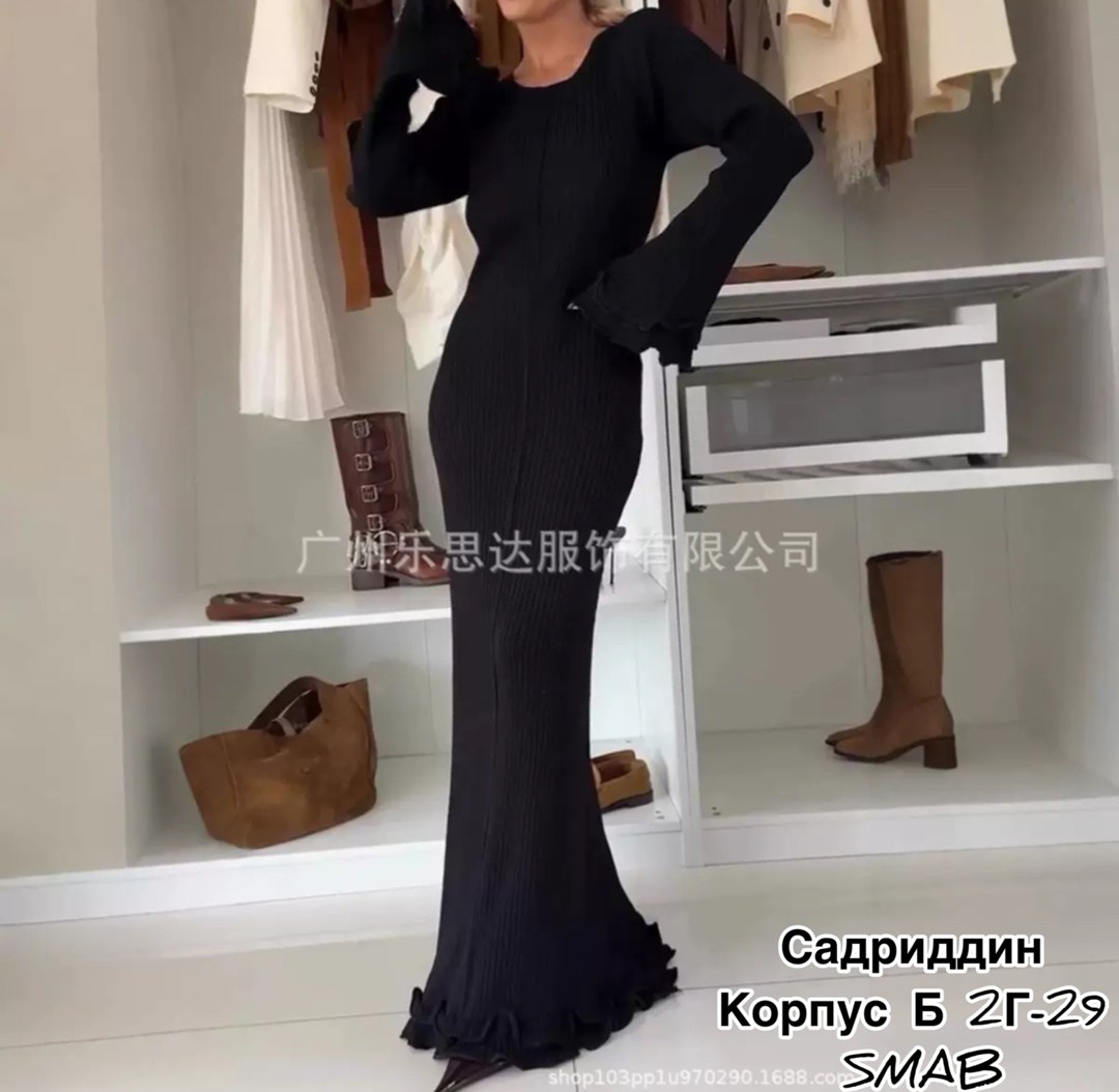 вязаное платье макси,белое платье с длинным рукавом,трикотажное платье макси,вязаное длинное платье,женское трикотажное платье макси