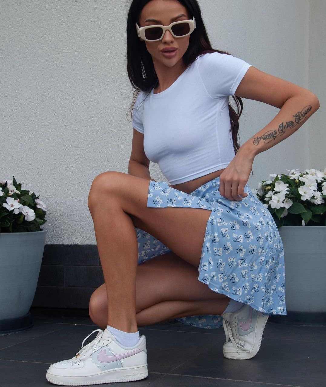 костюмы комплекты,одежда комплект,футболки комплект,комплект одежды для девочек,одежда женская