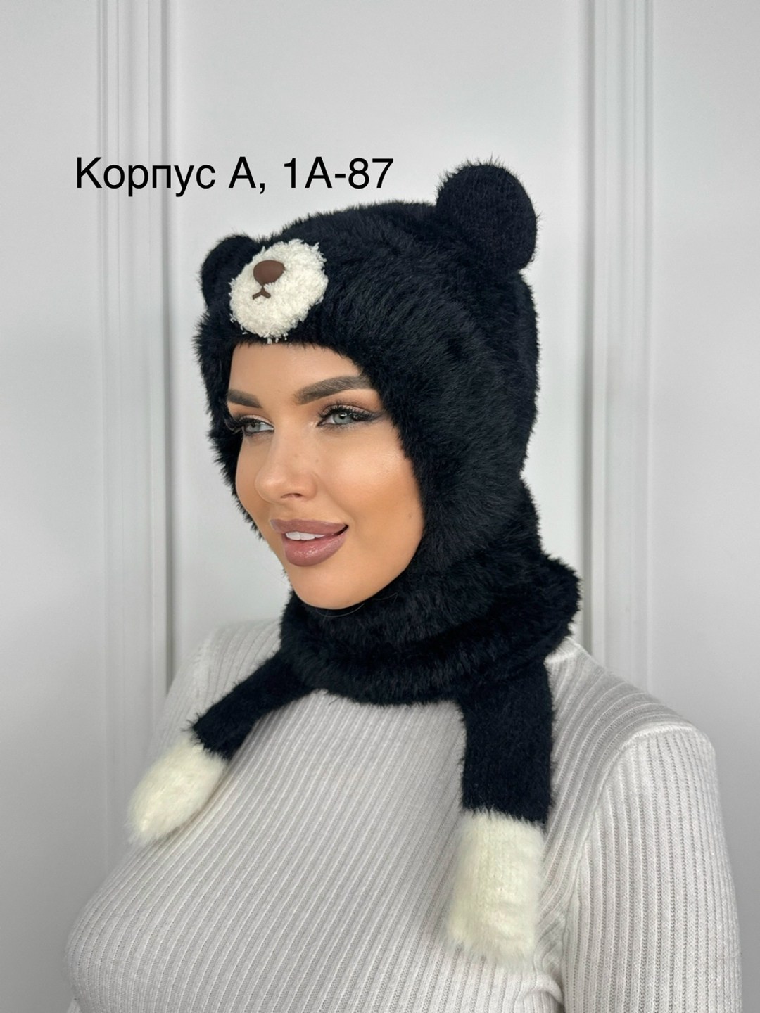 плюшевая шапка,шапки комплект женская,шапка капор,шапка с медвежьими ушками,шапка с ушками