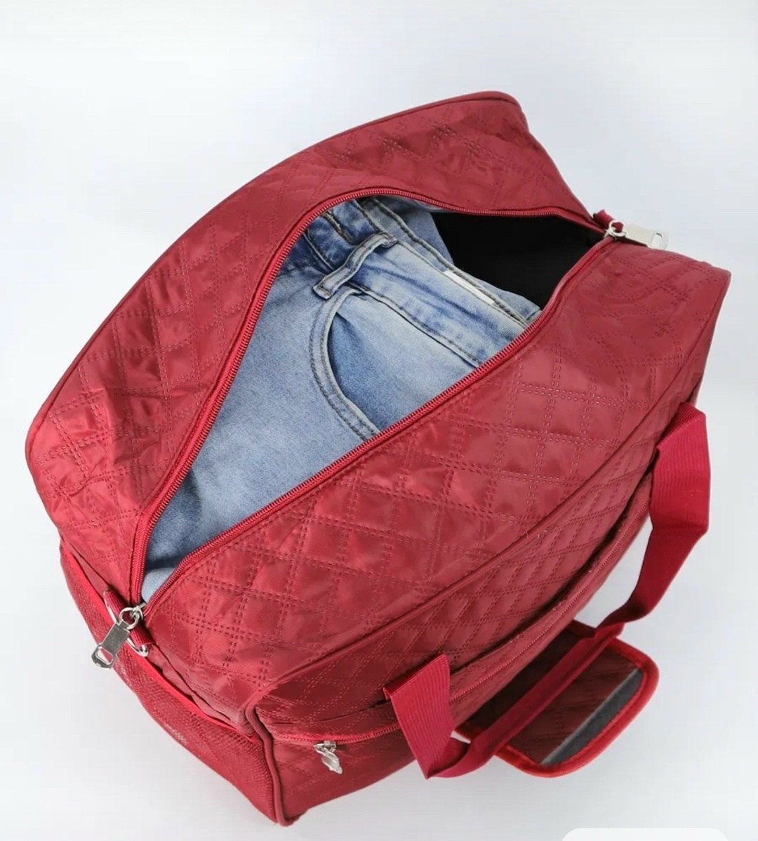 женская сумка стеганая дорожная,сумка,сумка красная,дорожные сумки,дорожные и спортивные сумки