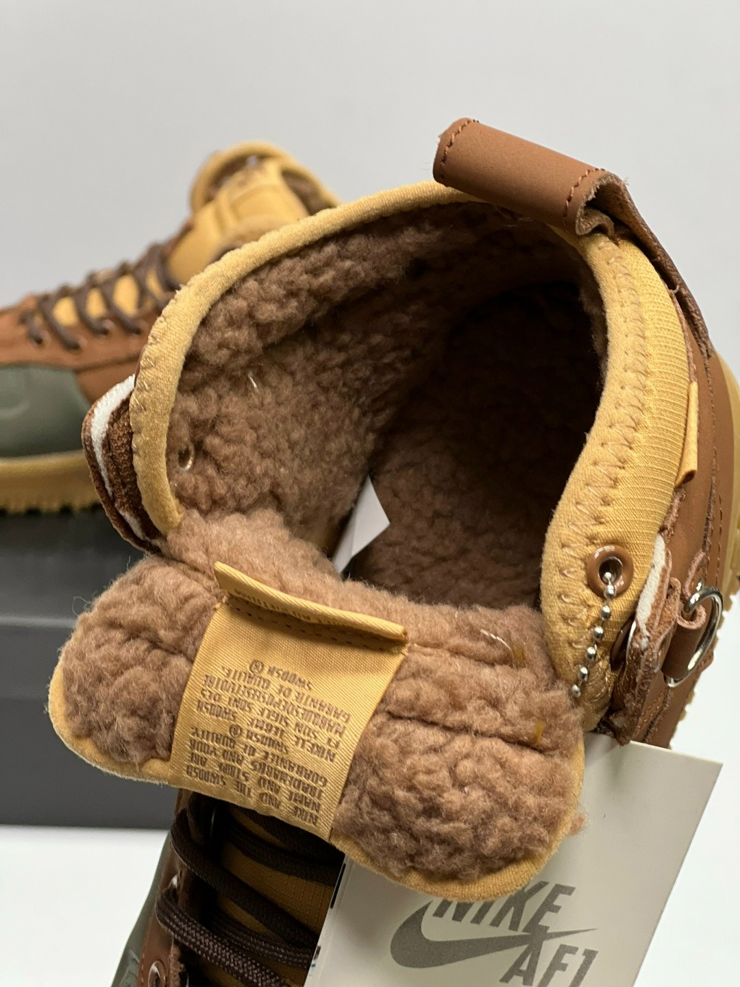 nike air force 1 duckboot,зимние кроссовки nike air force 1,кросcовки nike air force 1,зимние кроссовки nike air force,кроссовки nike lunar force 1 duckboot