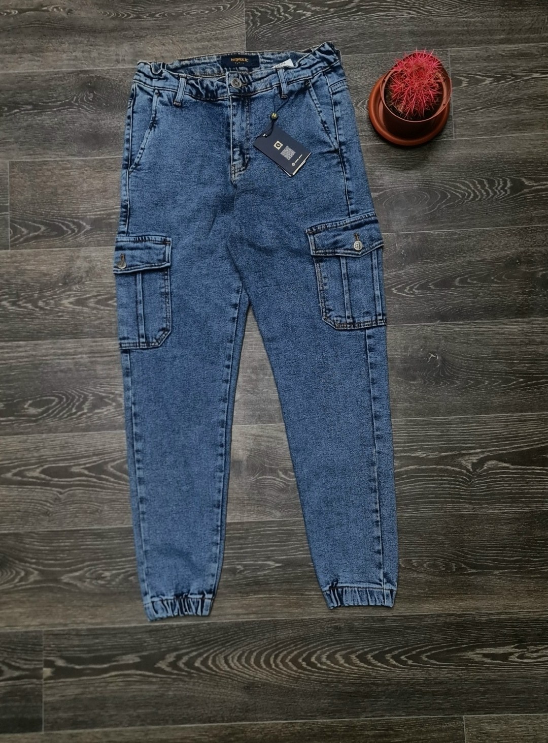 джинсы мужские,джинсовые джоггеры,джинсы стильные,мужские серые джинсы,серые джинсы