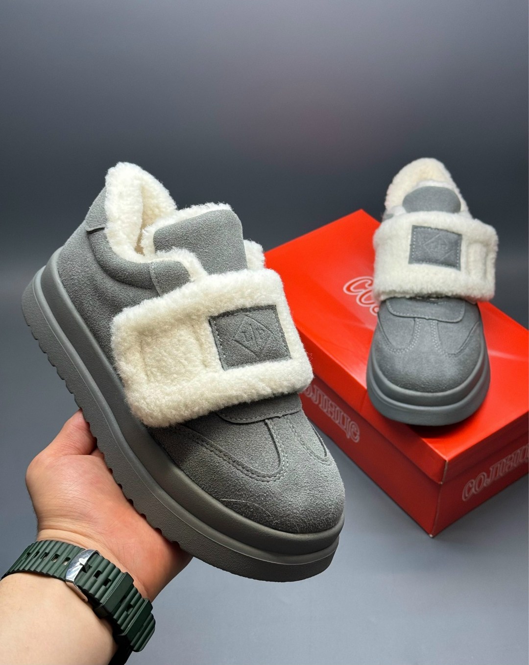 ,угги женские,зимняя ,зимние кроссовки женские,кроссовки зимнее