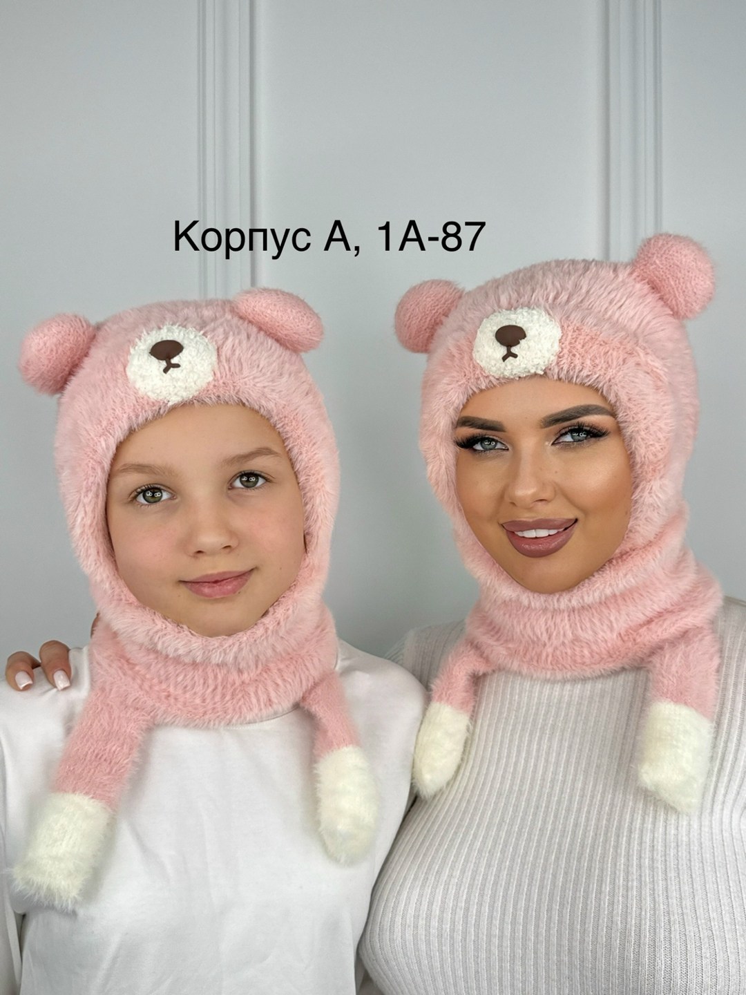 плюшевая шапка,шапки комплект женская,шапка капор,шапка с медвежьими ушками,шапка с ушками