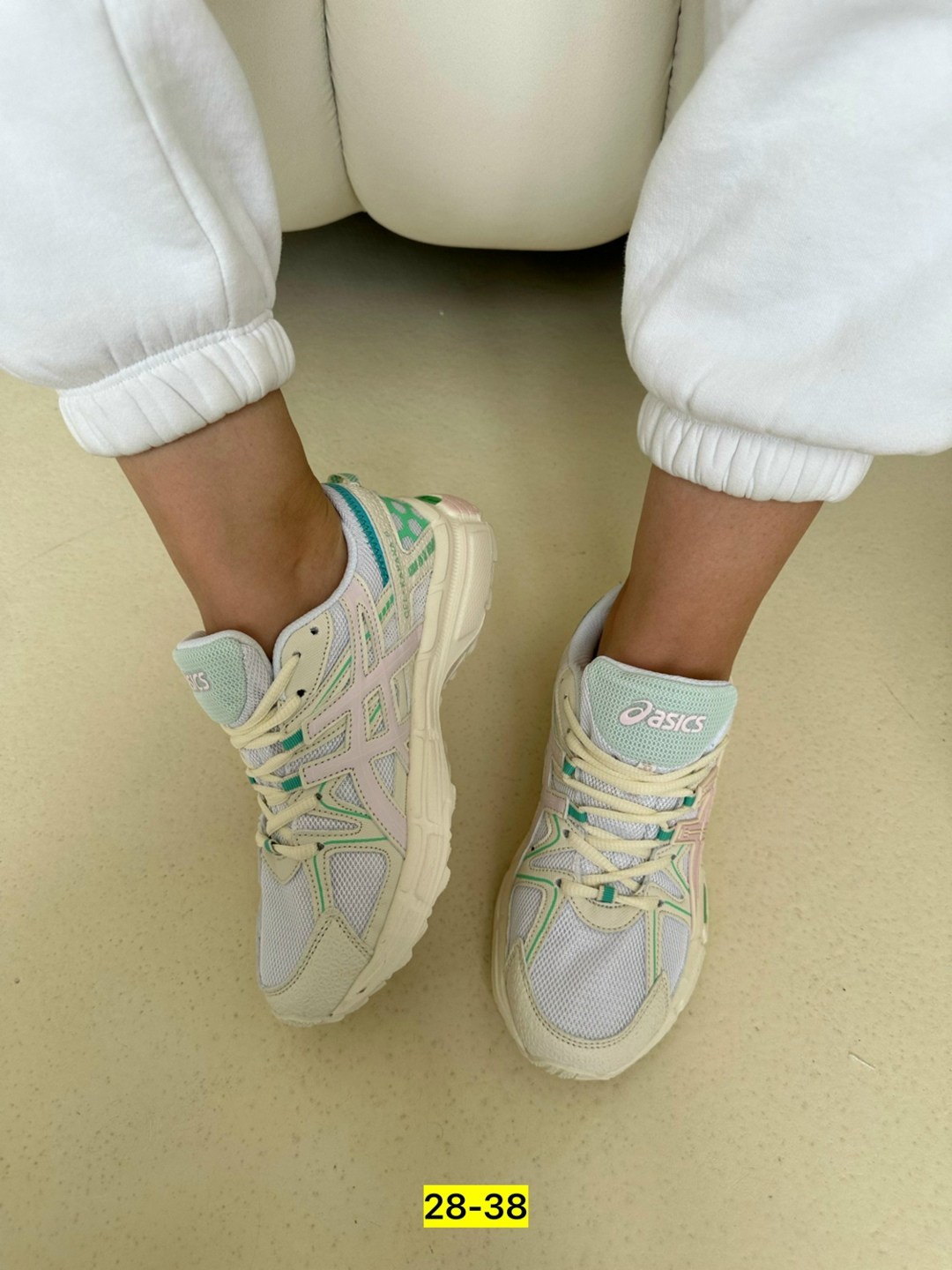 кроссовки женские asics, женская кроссовки,кроссовки сетка, кроссовки,кроссовки весна