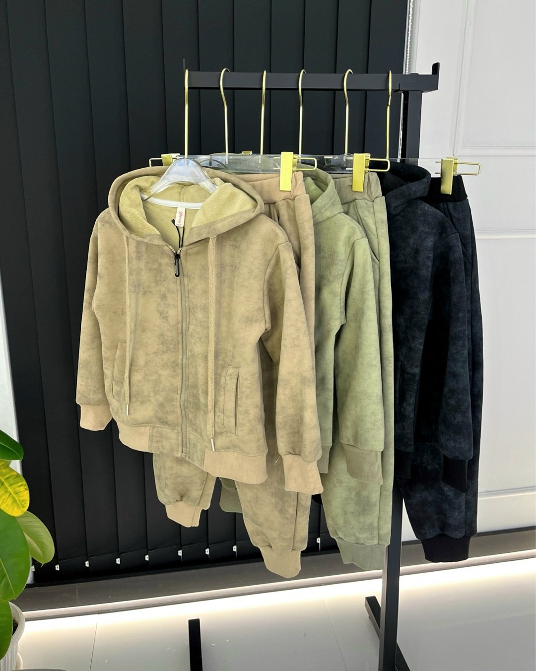 флисовые костюмы,костюм велюровый,костюм из флиса,спортивные костюмы женские,спортивные костюмы на флисе