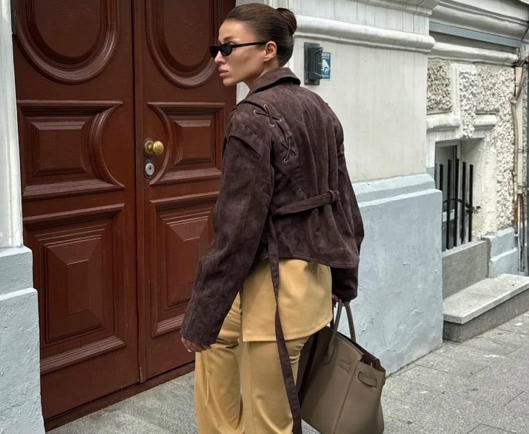 замшевая куртка,замшевая куртка женская,куртка кожаная,куртка с поясом,куртка косуха