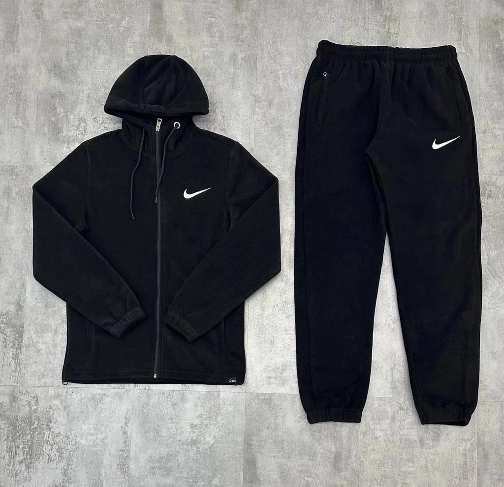 спортивный мужской костюм nike,спортивный костюм nike на флисе,спортивные костюмы найк,спортивные костюмы nike,флисовые костюмы
