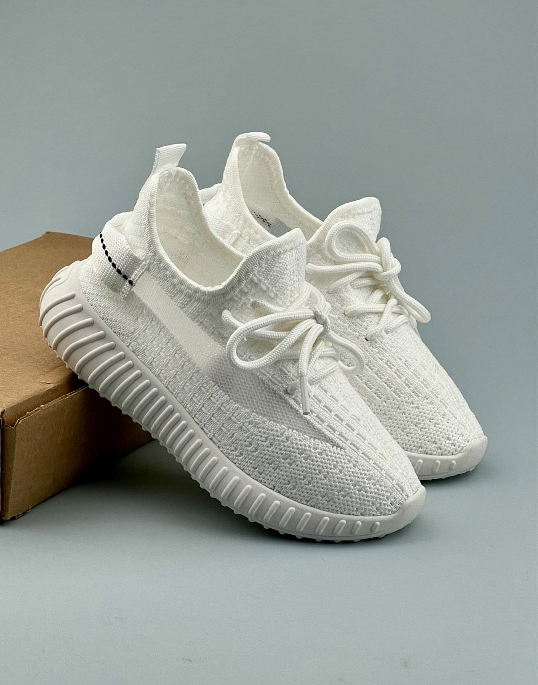 кроссовки изи,кроссовки,кроссовки adidas yeezy boost,кроссовки весенний, кроссовки