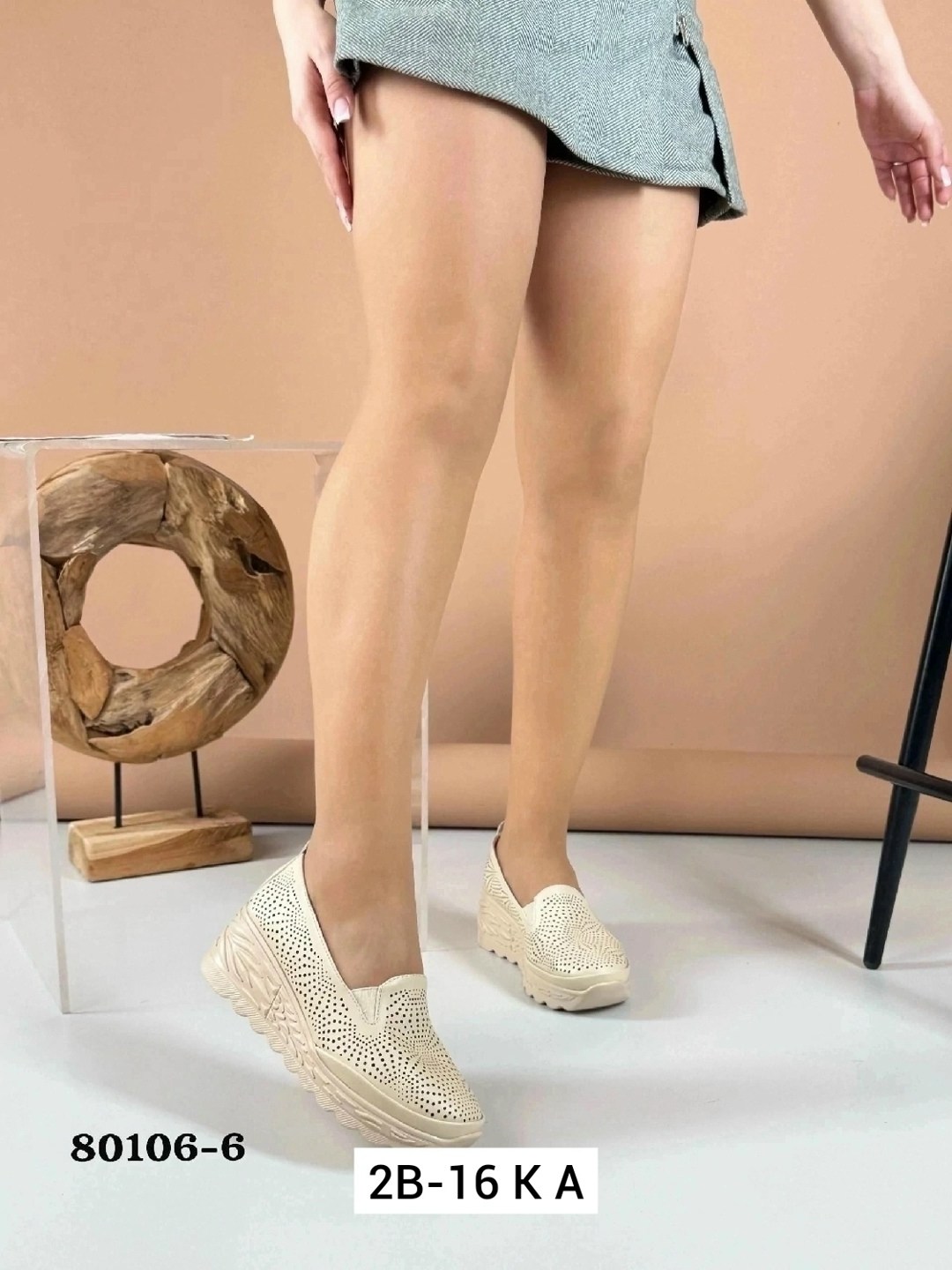 ,женские кроссовки,женские слипоны,повседневная ,слипоны с перфорацией женские