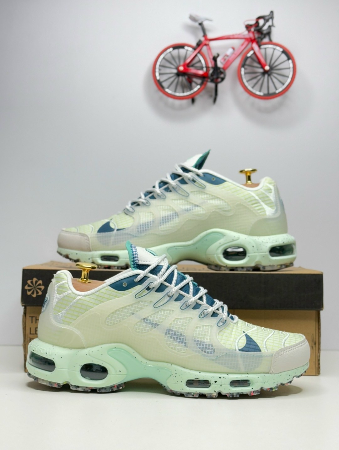 кроссовки nike air max plus tn terrascape,кроссовки nike air max plus,кроссовки nike air max terrascape plus,nike air max plus terrascape,nike air max tn plus terrascape